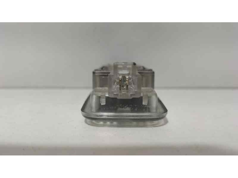 Recambio de luz interior para audi a6 berlina (4f2) 3.0 tdi quattro (165kw) referencia OEM IAM 4E0947105 80999 