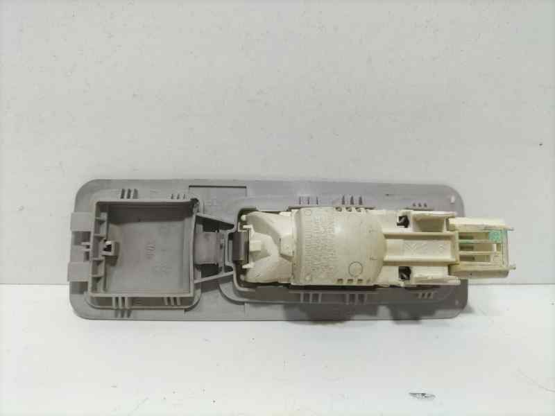 Recambio de luz interior para peugeot 307 break / sw (s1) 2.0 hdi cat referencia OEM IAM 9642438077 82705 