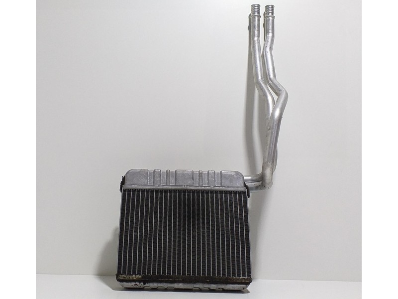 Recambio de radiador calefaccion / aire acondicionado para bmw serie 3 berlina (e46) 325i referencia OEM IAM 64118372783 55680 