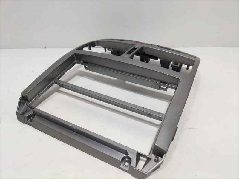 Recambio de molduras delanteras para peugeot 307 break / sw (s1) 2.0 hdi cat referencia OEM IAM M29500 82706 