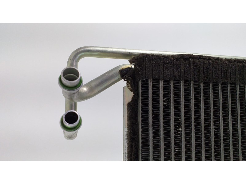 Recambio de evaporador aire acondicionado para bmw serie 3 berlina (e46) 325i referencia OEM IAM B1255 55681 