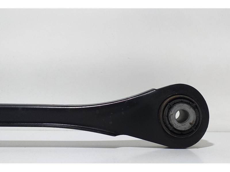 Recambio de tirante trasero derecho para porsche cayenne (typ 92aa) gts referencia OEM IAM 7P0501531 66979 