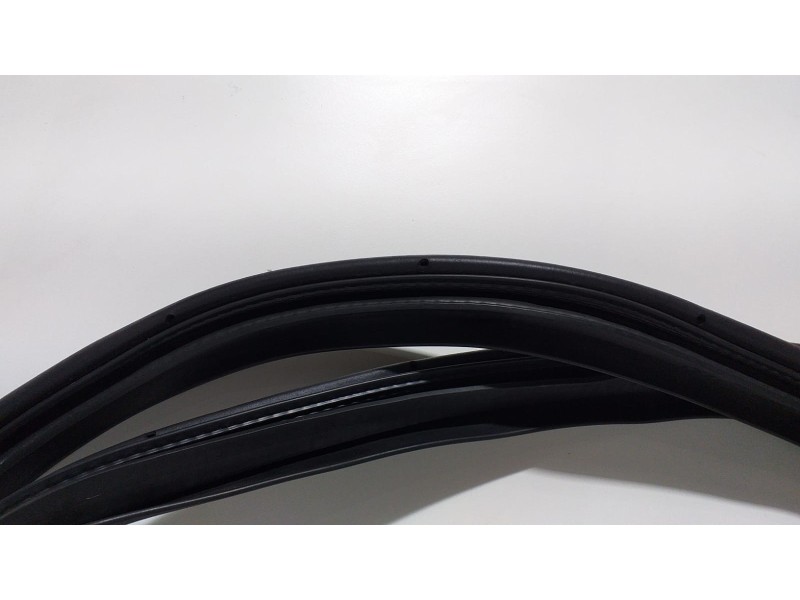 Recambio de goma contorno para mitsubishi outlander (cw0) kaiteki 4wd referencia OEM IAM 4HK 59963 