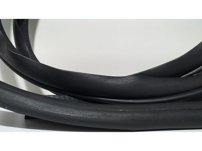 Recambio de goma contorno para mitsubishi outlander (cw0) kaiteki 4wd referencia OEM IAM 4HK 59965 