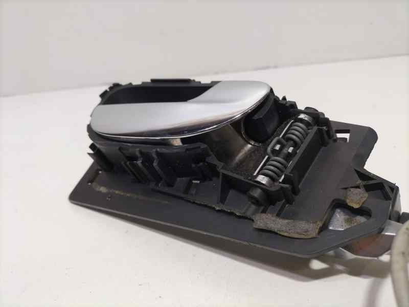 Recambio de maneta interior delantera derecha para peugeot 307 break / sw (s1) 2.0 hdi cat referencia OEM IAM 9643604477 82722 