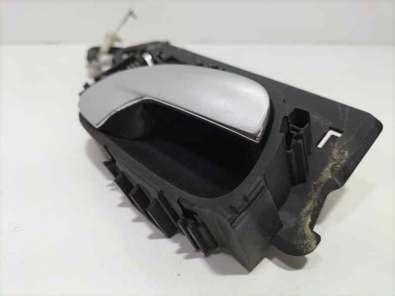 Recambio de maneta interior trasera derecha para peugeot 307 break / sw (s1) 2.0 hdi cat referencia OEM IAM 9643604477 82724 