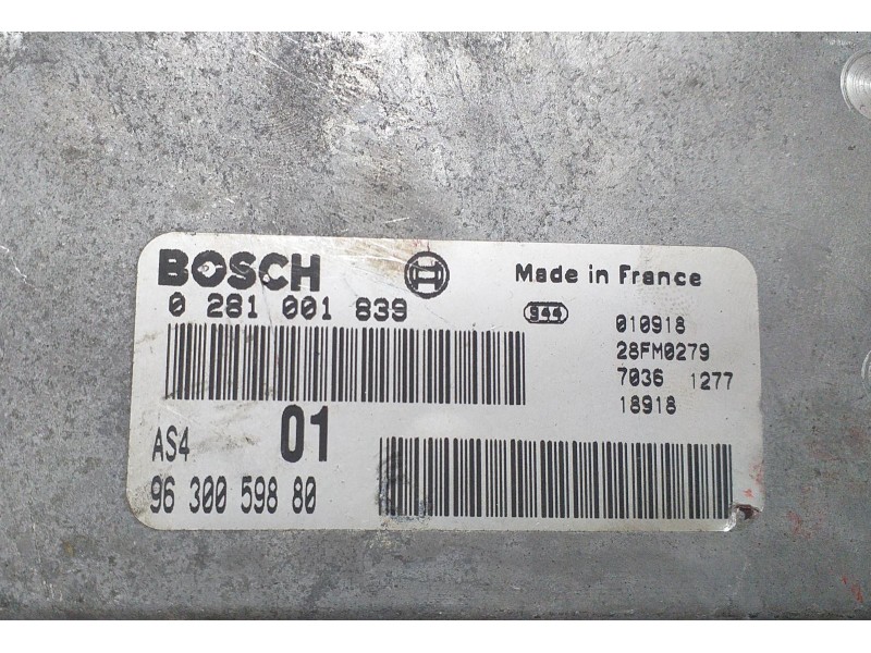 Recambio de centralita motor uce para citroën saxo 1.5 diesel referencia OEM IAM 9630059880 69731 R