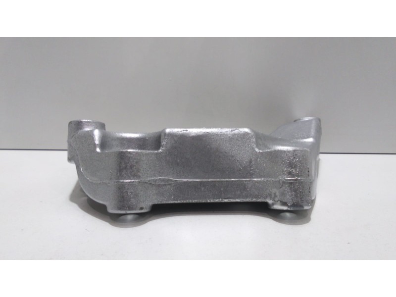 Recambio de soporte motor para mercedes-benz vito kasten (639) 110 cdi lang (639.603) referencia OEM IAM A6510940039 47887 