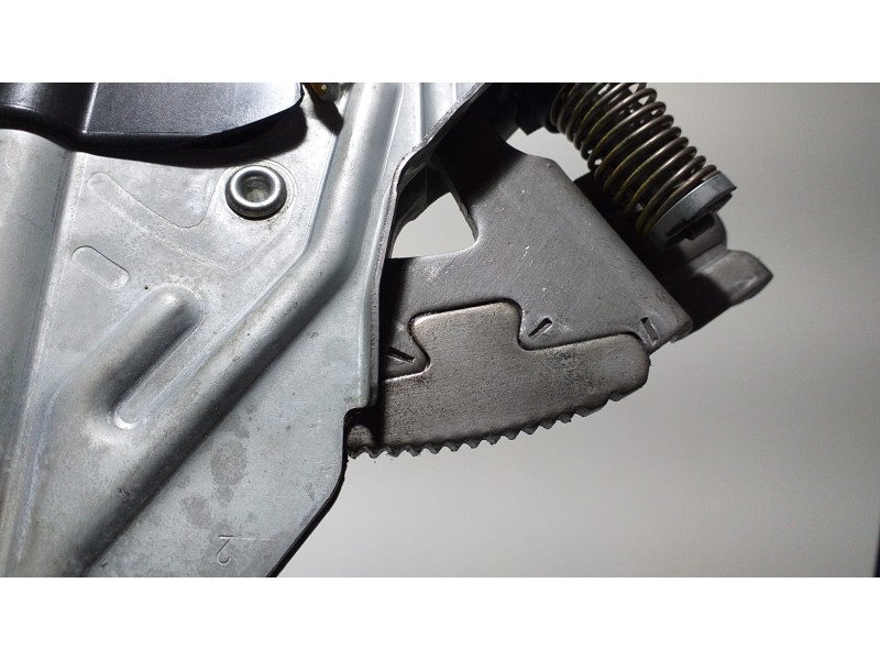 Recambio de palanca freno de mano para bmw serie 1 berlina (e81/e87) 120d referencia OEM IAM 34406764924 67004 