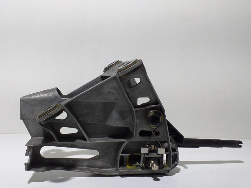 Recambio de palanca cambio para volkswagen t5 bus caravelle referencia OEM IAM 7H0711116 67006 