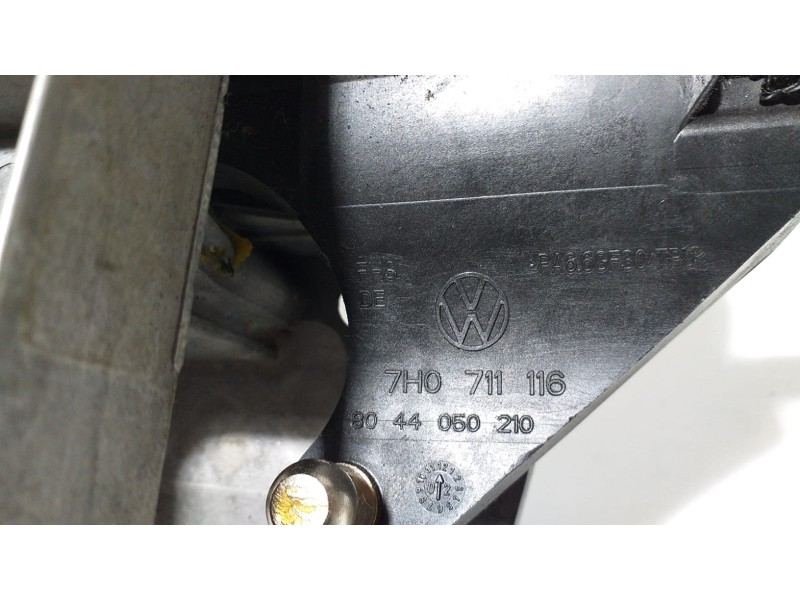 Recambio de palanca cambio para volkswagen t5 bus caravelle referencia OEM IAM 7H0711116 67006 