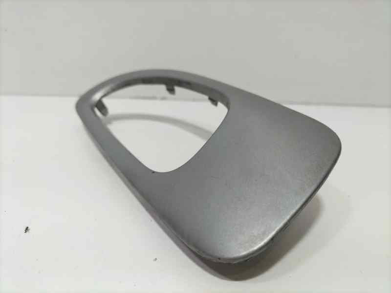 Recambio de moldura para peugeot 307 break / sw (s1) 2.0 hdi cat referencia OEM IAM 9634769977 82732 