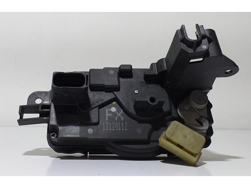 Recambio de cerradura puerta delantera derecha para opel astra h berlina cosmo referencia OEM IAM 13128112 67023 