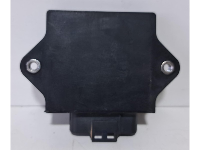 Recambio de centralita motor uce para yamaha x-max 125 125 referencia OEM IAM 39D0 76709 