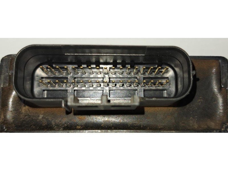 Recambio de centralita motor uce para yamaha x-max 125 125 referencia OEM IAM 39D0 76709 