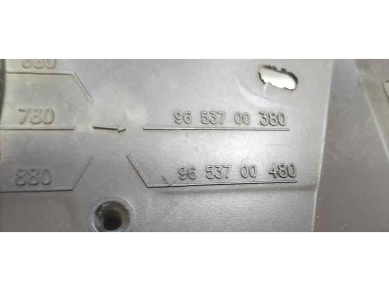 Recambio de panel frontal para peugeot 307 (s1) xr clim plus referencia OEM IAM 9651941680 86023 