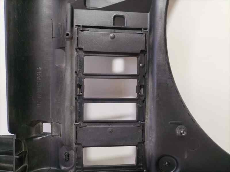 Recambio de panel frontal para peugeot 307 (s1) xr clim plus referencia OEM IAM 9651941680 86023 