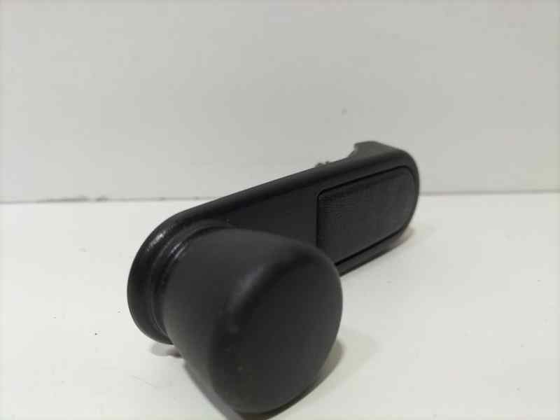 Recambio de maneta elevalunas trasera derecha para peugeot 307 break / sw (s1) 2.0 hdi cat referencia OEM IAM RHY 82735 