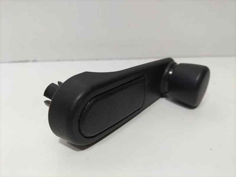 Recambio de maneta elevalunas trasera izquierda para peugeot 307 break / sw (s1) 2.0 hdi cat referencia OEM IAM RHY 82736 