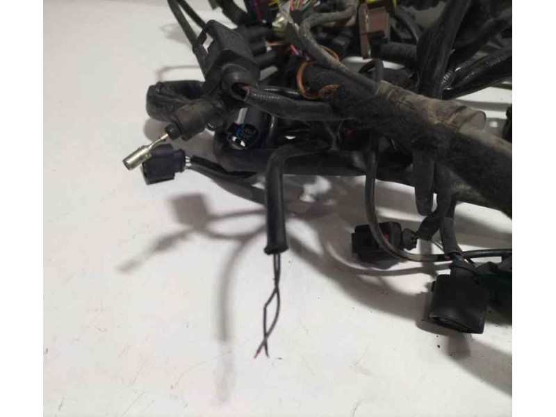 Recambio de caja reles / fusibles para audi a6 berlina (4f2) 3.0 tdi quattro (165kw) referencia OEM IAM BMK 81221 