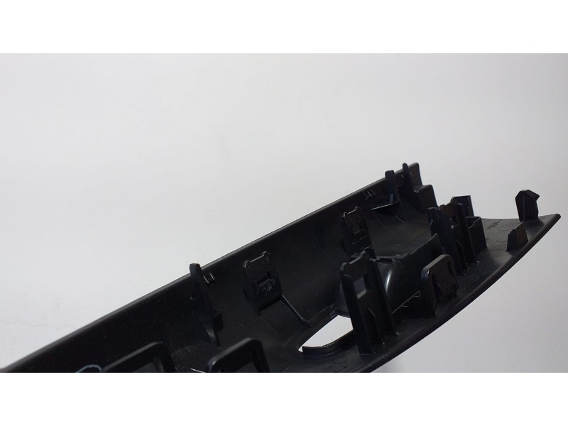Recambio de maneta interior delantera derecha para nissan juke (f15) acenta referencia OEM IAM 809601KM3A 69776 