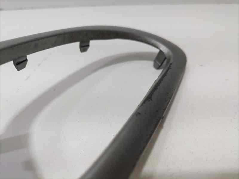 Recambio de moldura para peugeot 307 break / sw (s1) 2.0 hdi cat referencia OEM IAM 9634769877 82741 