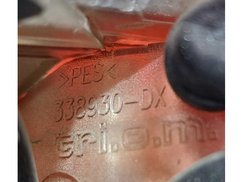 Recambio de piloto trasero derecho para yamaha x-max 125 125 referencia OEM IAM E3G2E 76683 