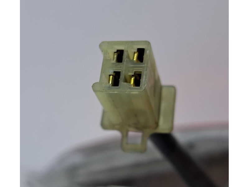 Recambio de piloto trasero derecho para yamaha x-max 125 125 referencia OEM IAM E3G2E 76683 