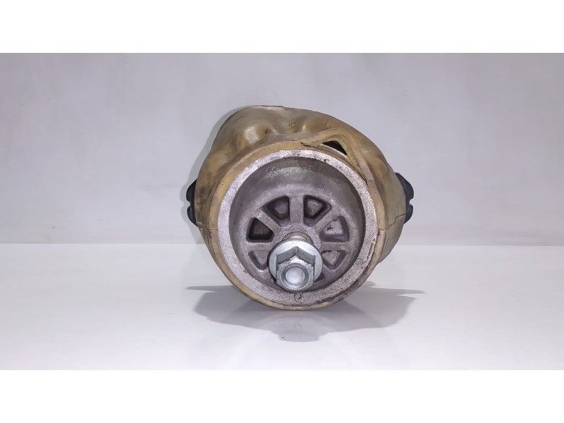 Recambio de soporte motor para volkswagen touareg (7la) tdi v6 referencia OEM IAM 7L8199131A 47947 
