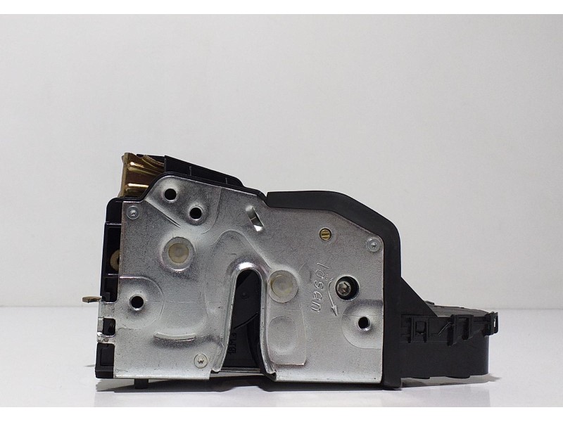 Recambio de cerradura puerta trasera izquierda para bmw serie 3 touring (e46) 320d referencia OEM IAM 51227011245 67034 