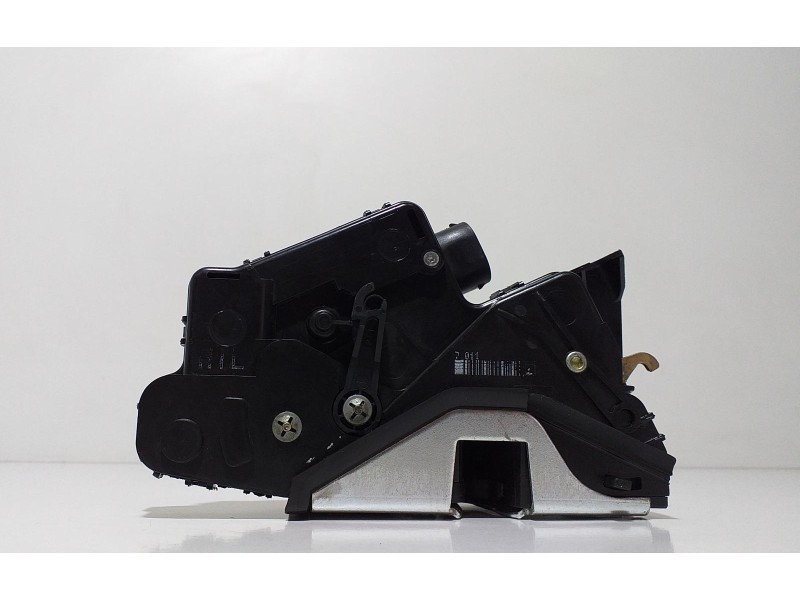 Recambio de cerradura puerta trasera izquierda para bmw serie 3 touring (e46) 320d referencia OEM IAM 51227011245 67034 