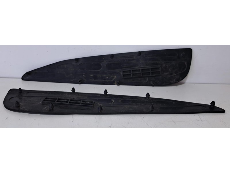 Recambio de molduras delanteras para yamaha x-max 125 125 referencia OEM IAM 37PF741300 76687 