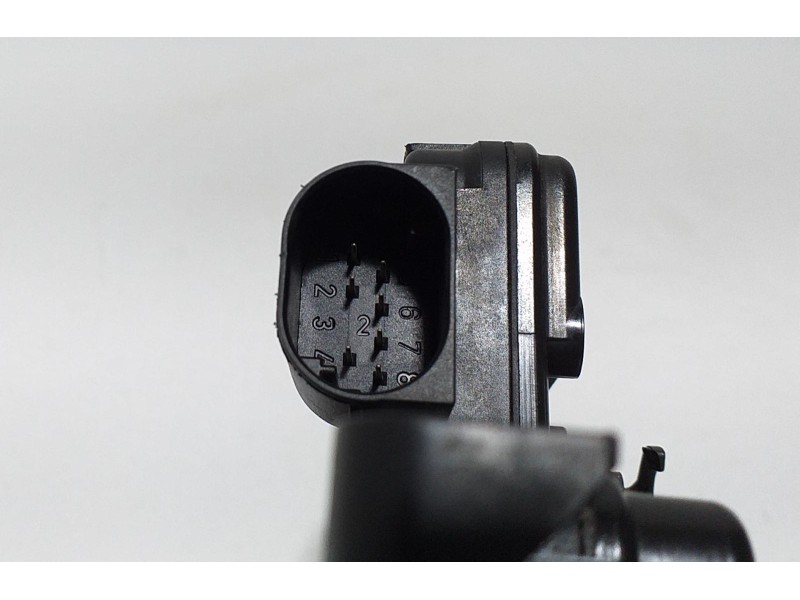 Recambio de cerradura puerta trasera derecha para bmw serie 3 berlina (e46) 320d referencia OEM IAM 51227011246 67036 