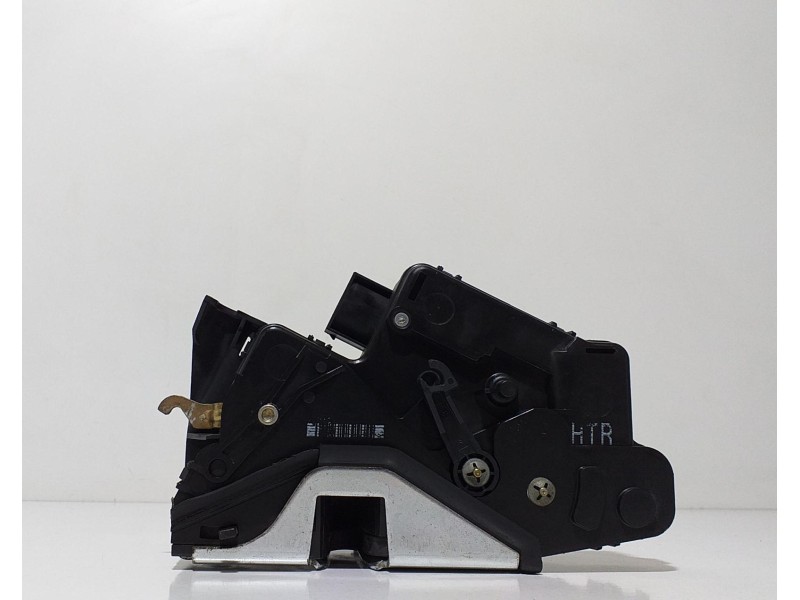 Recambio de cerradura puerta trasera derecha para bmw serie 3 berlina (e46) 320d referencia OEM IAM 51227011246 67036 