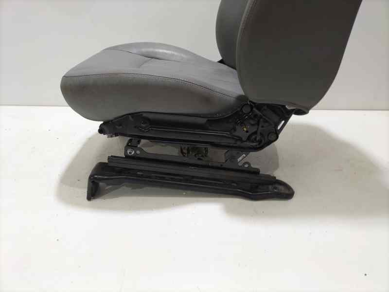 Recambio de asiento delantero derecho para chrysler 300 c 3.0 crd referencia OEM IAM EXL 81063 R