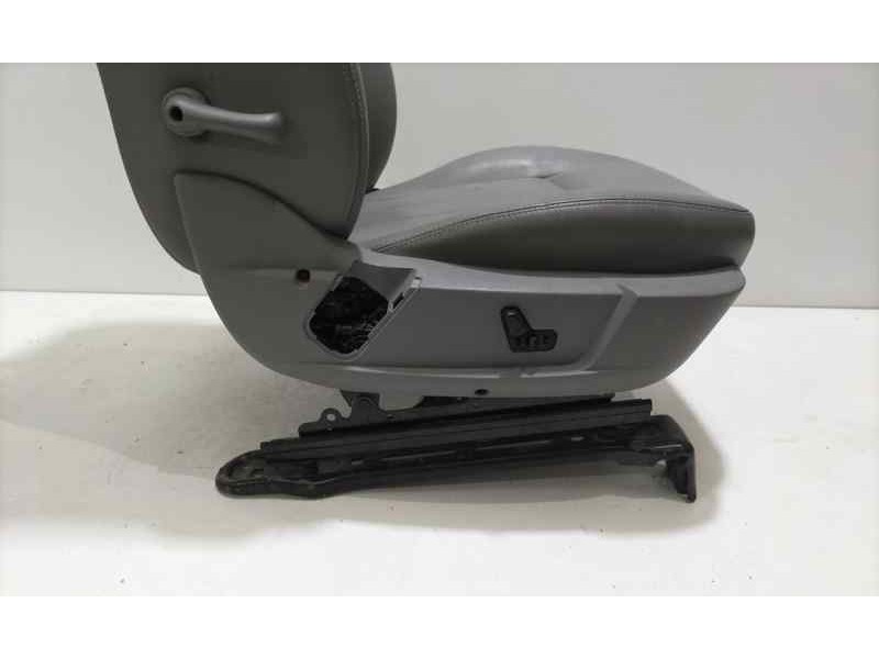 Recambio de asiento delantero derecho para chrysler 300 c 3.0 crd referencia OEM IAM EXL 81063 R