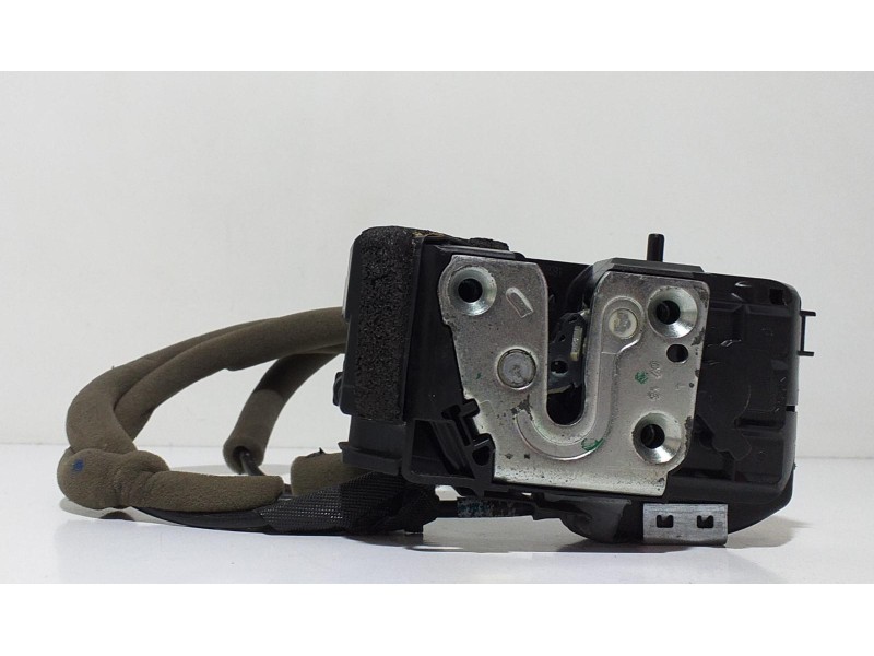 Recambio de cerradura puerta trasera izquierda para nissan pulsar (c13) acenta referencia OEM IAM 825013ZL0A 67041 