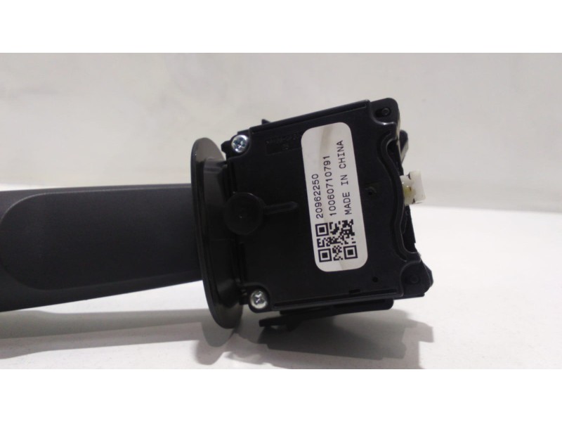 Recambio de mando intermitentes para chevrolet aveo berlina hatchback ls referencia OEM IAM 20962250 47976 