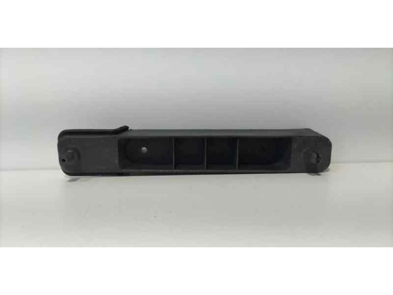 Recambio de molduras traseras para seat marbella ce referencia OEM IAM 08NCB 86079 