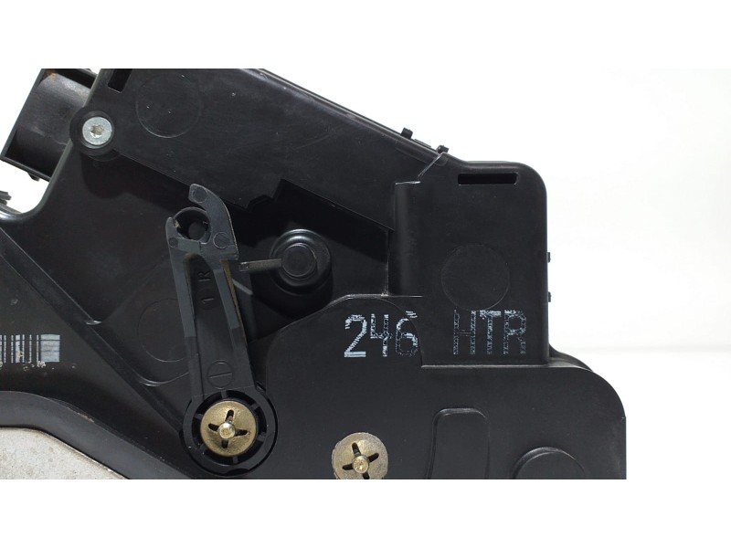 Recambio de cerradura puerta trasera derecha para bmw serie 3 berlina (e46) 3.0 turbodiesel referencia OEM IAM 246HTR 67046 