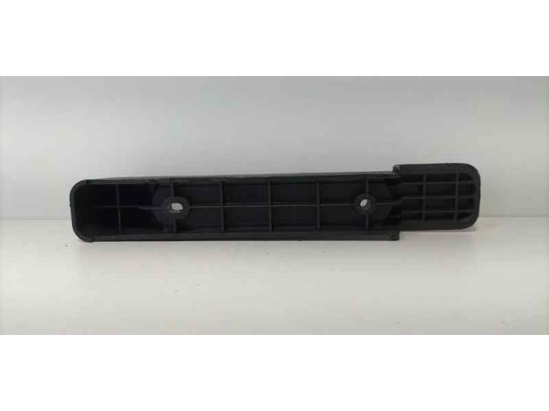 Recambio de molduras traseras para seat marbella ce referencia OEM IAM 08NCB 86080 