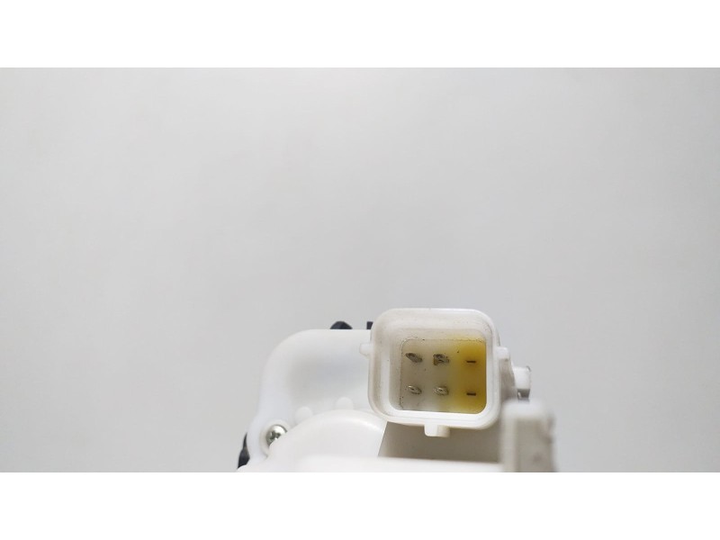 Recambio de cerradura puerta delantera derecha para fiat panda (169) 1.2 8v dynamic referencia OEM IAM 46803510 67050 