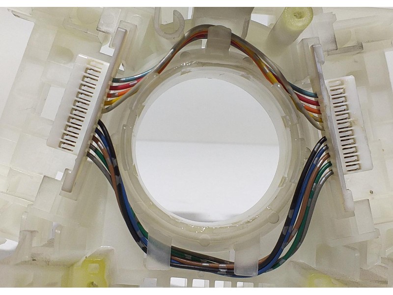 Recambio de mando volante para mitsubishi outlander (cw0) kaiteki 4wd referencia OEM IAM 8600A326 60072 