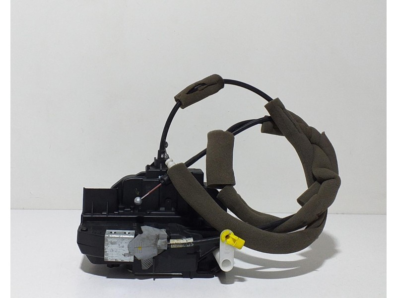 Recambio de cerradura puerta delantera izquierda para nissan pulsar (c13) acenta referencia OEM IAM 805013ZL0A 67057 