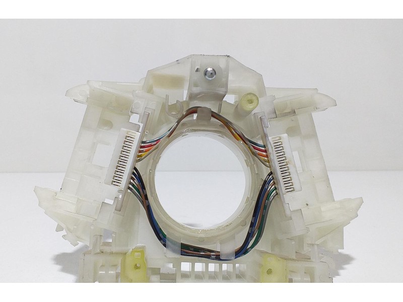 Recambio de mando volante para mitsubishi outlander (cw0) kaiteki 4wd referencia OEM IAM 8600A326 60072 