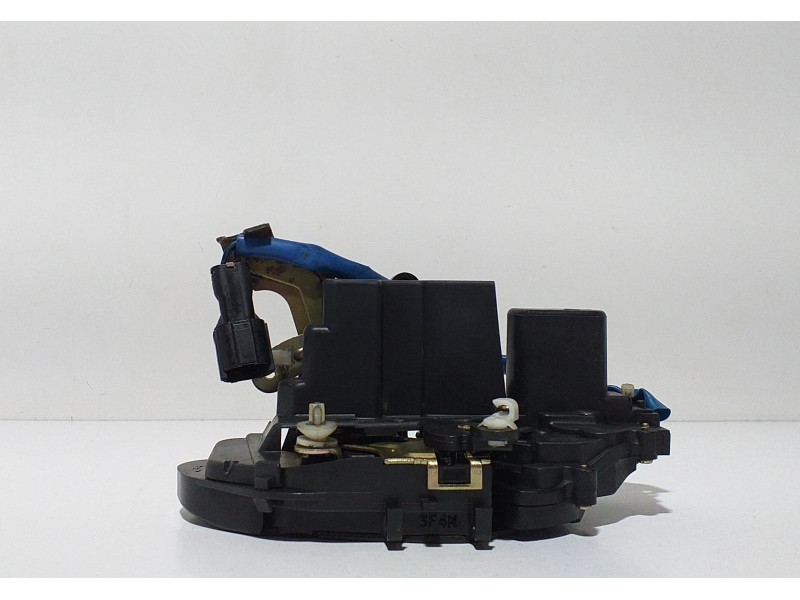 Recambio de cerradura puerta delantera derecha para kia carnival ii 2.9 crdi lx referencia OEM IAM 0K53A58310A 67060 