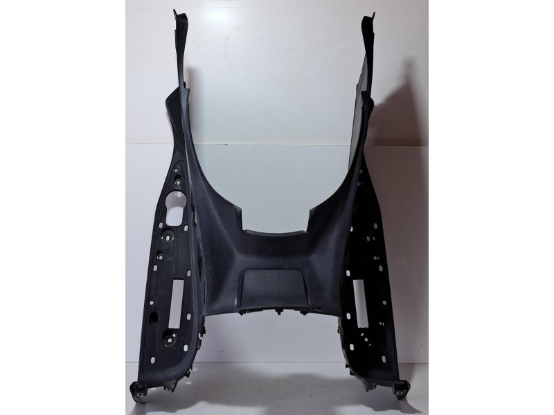 Recambio de molduras delanteras para yamaha x-max 125 125 referencia OEM IAM 37PF748100 76703 