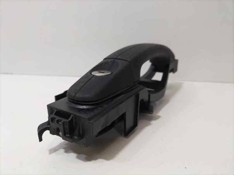 Recambio de maneta exterior delantera izquierda para ford focus berlina (cap) ghia referencia OEM IAM 3M51R224A33 82759 