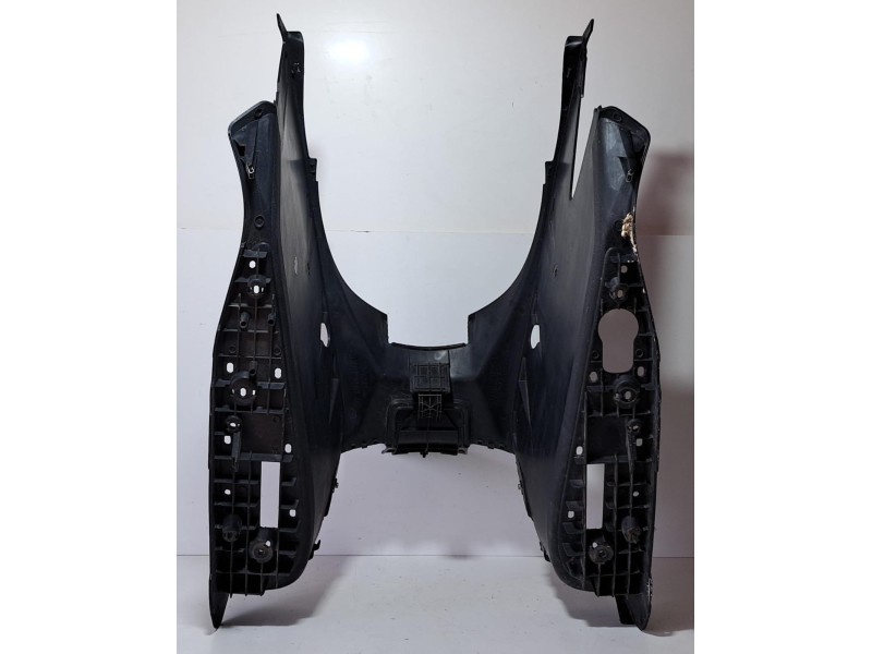 Recambio de molduras delanteras para yamaha x-max 125 125 referencia OEM IAM 37PF748100 76703 