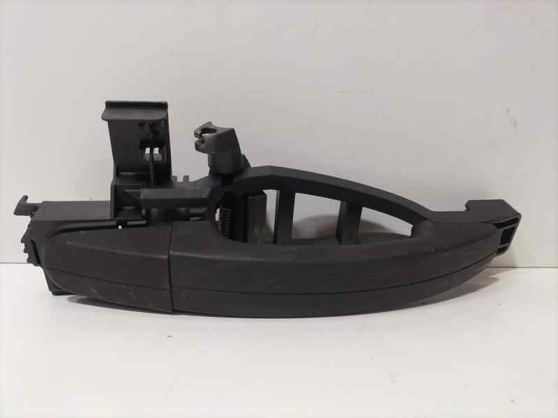 Recambio de maneta exterior trasera derecha para ford focus berlina (cap) ghia referencia OEM IAM 4M51A266B22 82760 